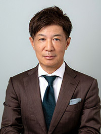 マネージャー 税理士 星田 英治